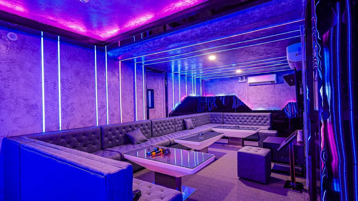Karaoke Julia 66 KTV - 66 Tản Đà