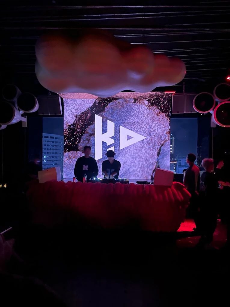 Oldschool Sgn - 208 Nguyễn Trãi