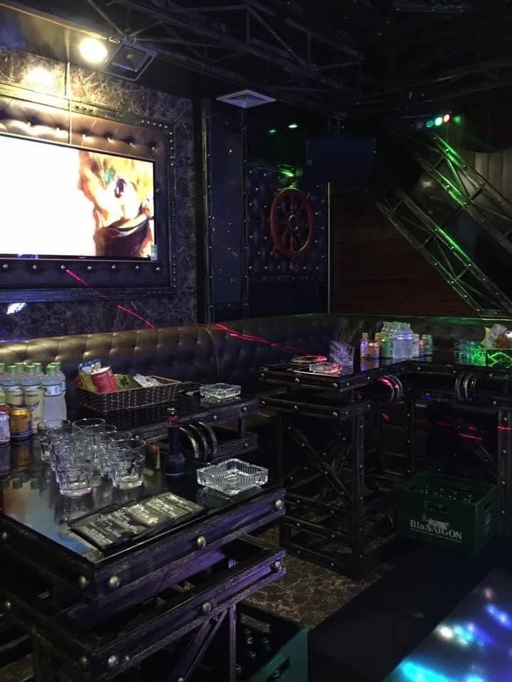 Karaoke S18 KTV - 2 Đinh Thị Hoà