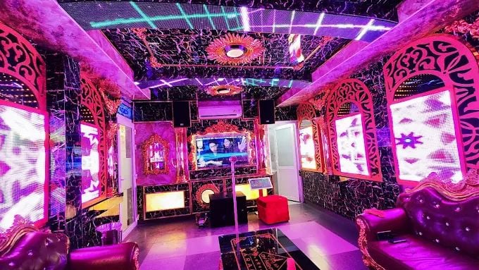 Karaoke Paris By Night - 158 Quyết Tiến
