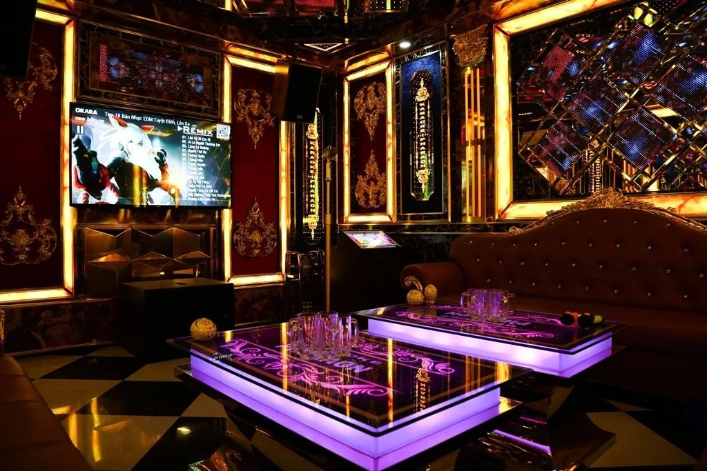 Karaoke Sapphire - 388 Hoàng Hữu Nam