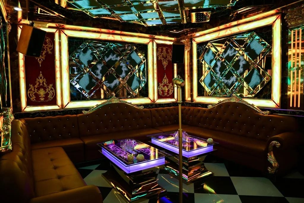 Karaoke Sapphire - 388 Hoàng Hữu Nam