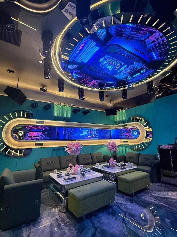 Karaoke V Party - 05 Hồ Đắc Di