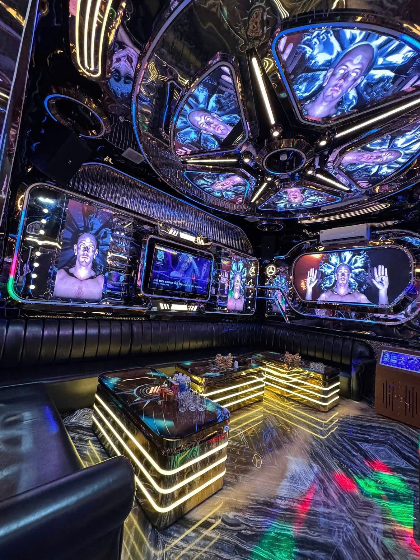 Karaoke VSIP - 4/8F Bùi Hữu Nghĩa
