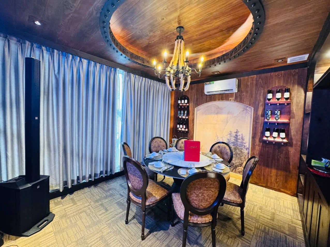 Nhà Hàng Hầm Rượu Win Win - 146 Đường Số 1