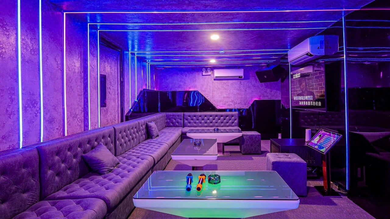 Karaoke Julia 66 KTV - 66 Tản Đà