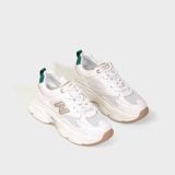 Giày Sneaker Nữ Đế Bằng CHRISTINA-Q TTU131F