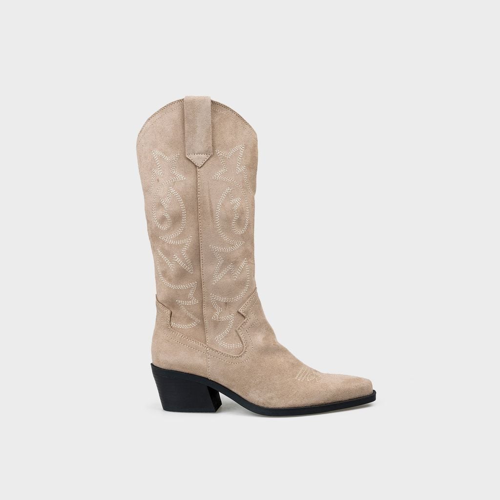 Giày Boots Nữ Mũi Vuông CHRISTINA-Q BOV029H