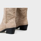 Giày Boots Nữ Mũi Vuông CHRISTINA-Q BOV029H