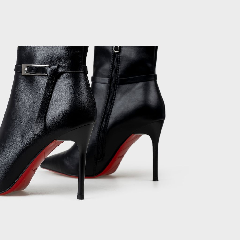 Giày Boots Nữ Cao Cổ Mũi Nhọn CHRISTINA-Q BON011I