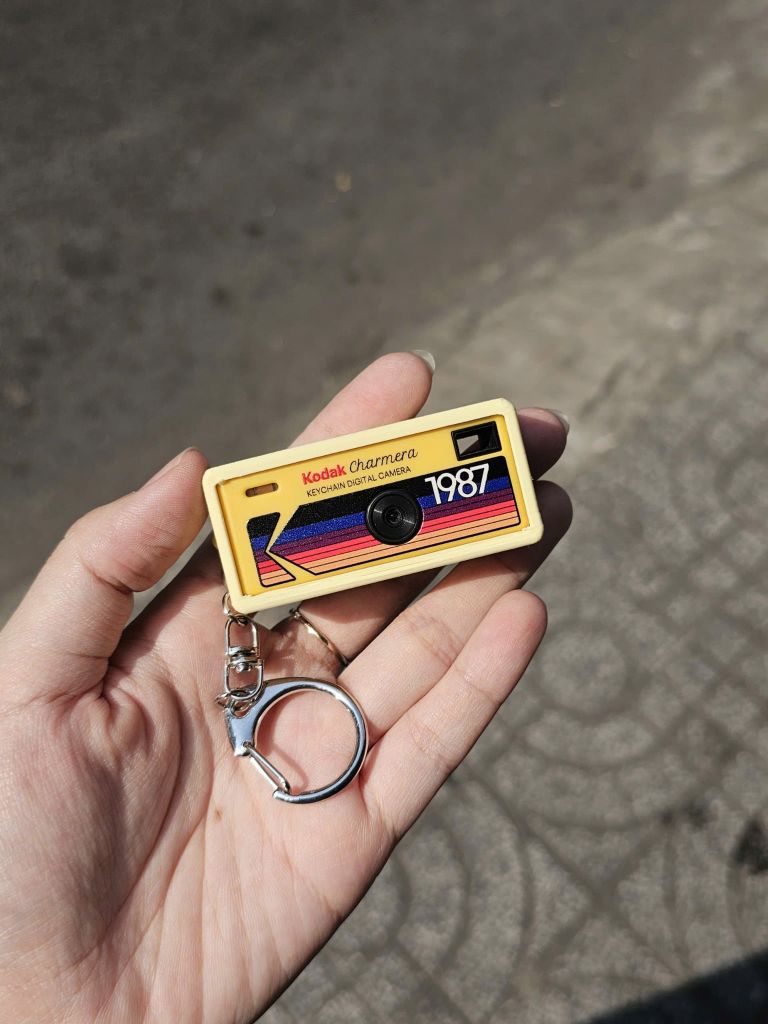 Case Kodak Charmera - Yellow - logo Blue