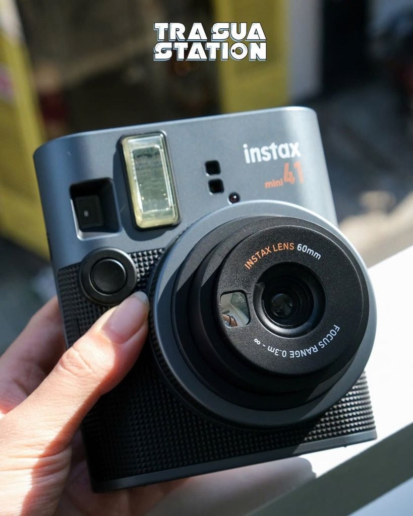 Máy chụp ảnh lấy liền Fujifilm instax CAMERA MINI 41- Chính hãng