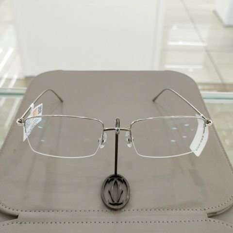  Gọng Kính Cartier CT0071O Nửa Khung Đúc Vàng Nguyên Khối 18K – Tem Chính Hãng Vinaoptic 