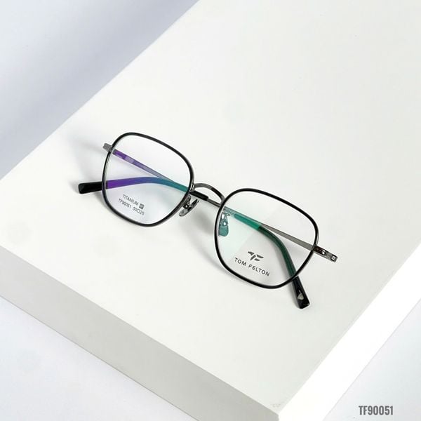 Gọng Kính Titanium Tom Felton TF90051 Chính Hãng
