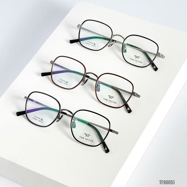 Gọng Kính Titanium Tom Felton TF90051 Chính Hãng