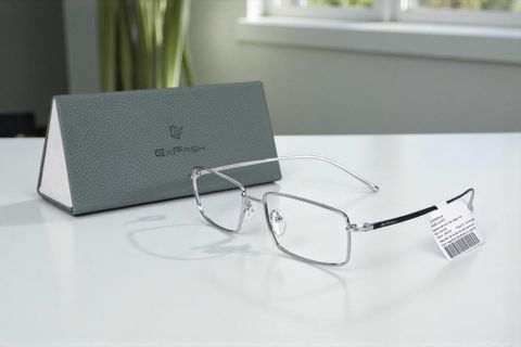  Gọng Kính Chữ Nhật Titan Exfash EF83292T – Tem Chính Hãng 101 