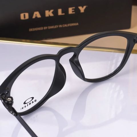  Gọng Kính Oakley 0OX8105F Pitchman R A – Chính Hãng Luxottica 