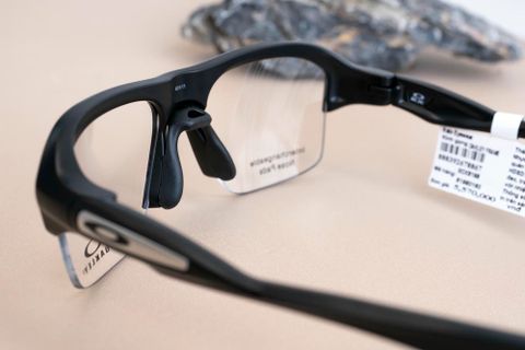  Oakley 0OX8198 Stunt glider Gọng Kính Nửa Khung Thể Thao - Tem Chính Hãng Luxottica 