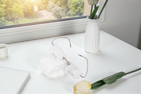  Peterson 26008 Kính Không Gọng Chữ Nhật Titanium 