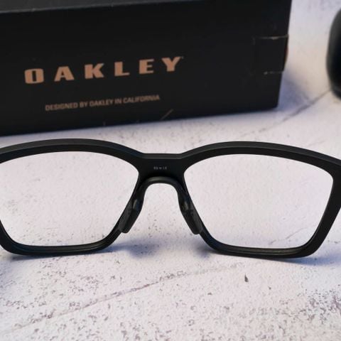  Oakley 0OX8191 Enigma Mass Gọng Kính – Tem Chính Hãng Luxottica 