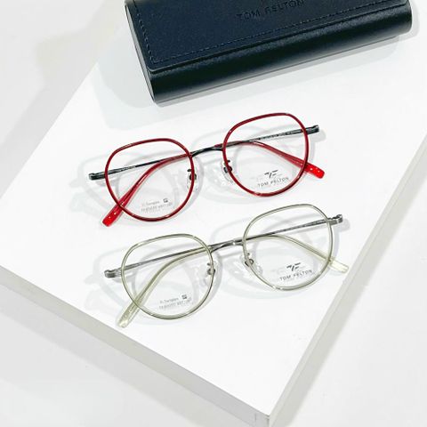  Gọng Kính Titan Tom Felton 80055 - Chính Hãng 