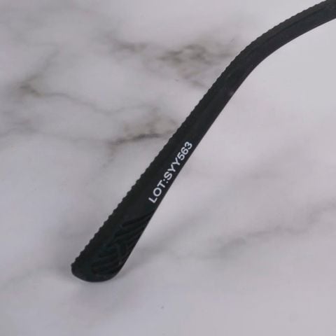  Gọng Kính Titanium  Police VPLR05K Chính Hãng 101 