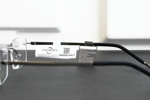  Kính Không Gọng Chữ Nhật Zenta DP25-A-ZT8133 Chính Hãng 