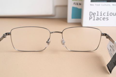  Zenta DP25-A-ZT8155 Gọng Kính Chữ Nhật Titanium – Chính Hãng 