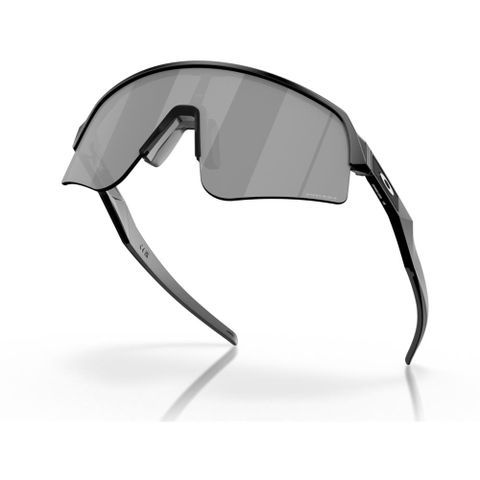  Oakley Sutro Lite Sweep 0OO9465 Kính Mát Nửa Khung Thể Thao – Tem Chính Hãng Luxottica 