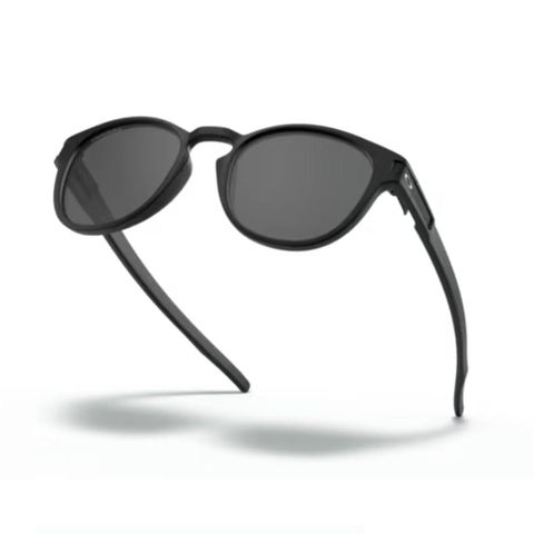  Oakley Latch A 0OO9349 Kính Mát – Tem Chính Hãng Luxottica 