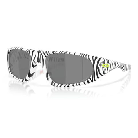  Oakley Neoforma 0OO9528 Kính Mát Oval – Tem Chính Hãng Luxottica 