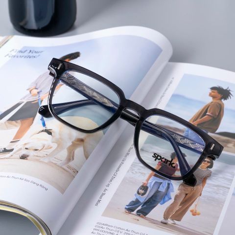  Gọng Kính Vuông Spark TR99018 