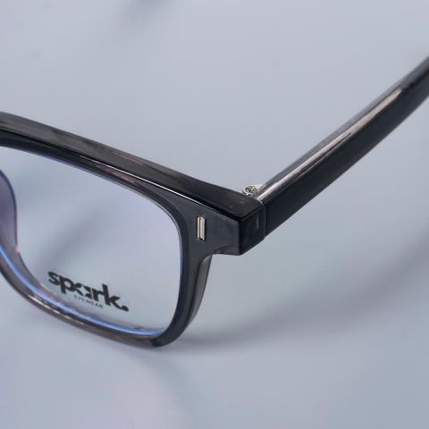  Gọng Kính Vuông Spark TR99018 
