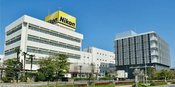 Nikon Lite AS Pure Blue UV Tròng Kính Chống Ánh Sáng Xanh