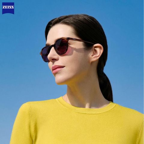  Zeiss AdaptiveSun Digital Light 2 3D – Tròng Kính Râm Thông Minh Duravision Gold 