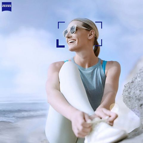  Kính Đa Tròng Đổi Màu Zeiss SmartLife AdaptiveSun Lớp Phủ DuraVision Gold 