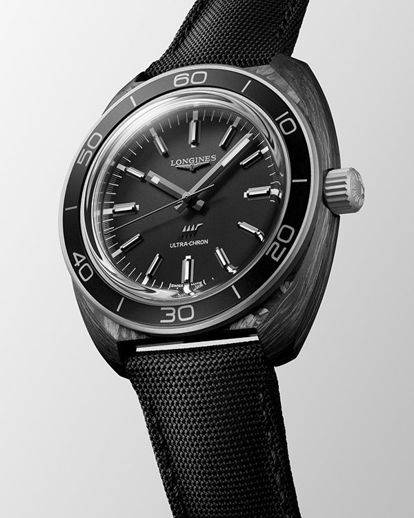 Đồng hồ Longines L2.839.4.52.2
