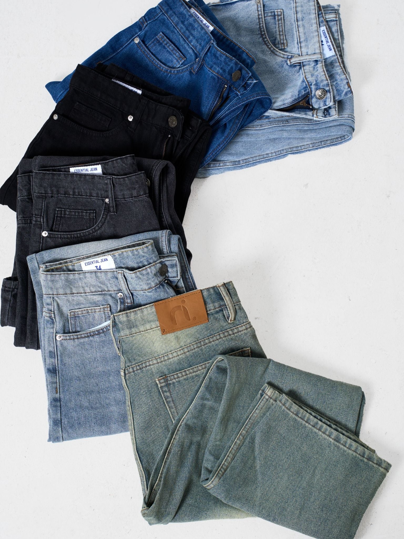  Jean Straight Black 32 