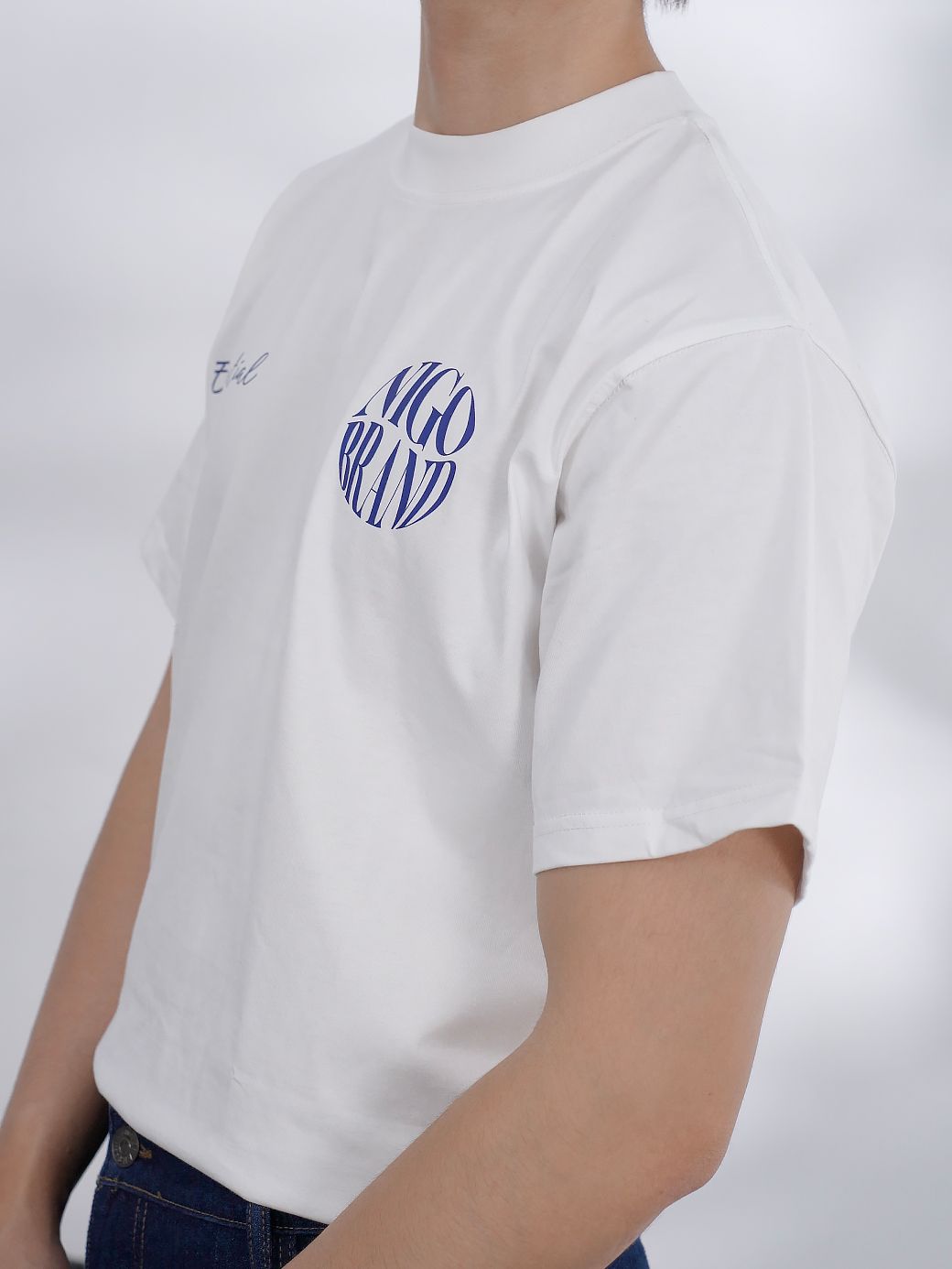  Áo over essen trắng 