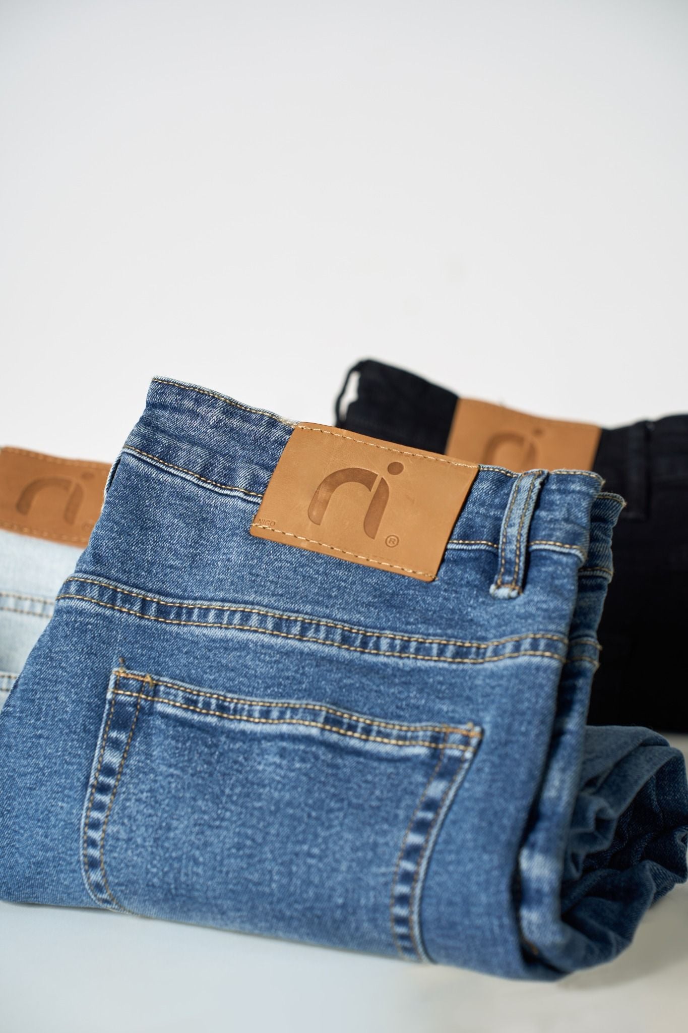  Quần jean tapered midcolor 09 