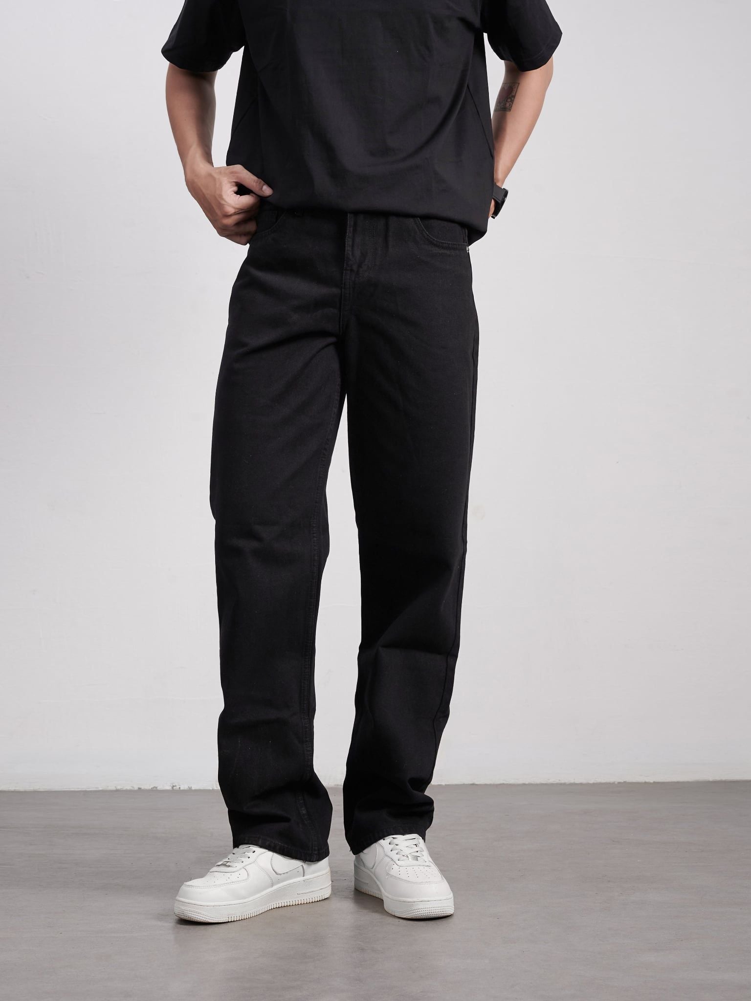  Jean Straight Black 32 