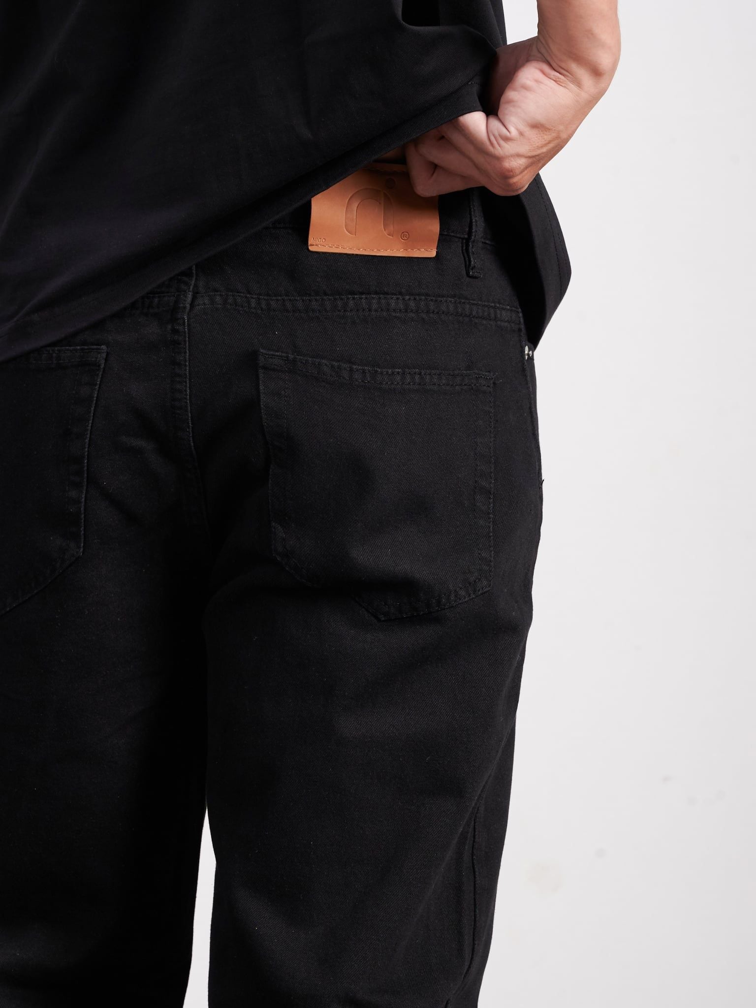  Jean Straight Black 32 