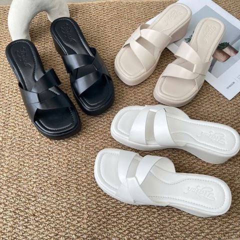  Dép 5cm đế đúc mũi vuông 2 quai gấp chéo - MS: D5-95001 