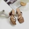 Guốc 8cm gót trụ xéo mũi vuông 3 quai mảnh ngang chéo - MS: G8-85007