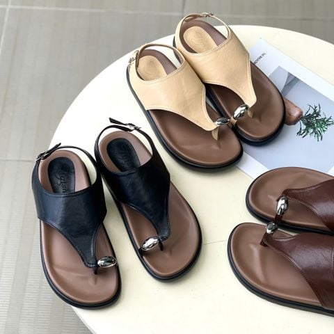  Sandal 2cm mũi tròn xỏ ngón khóa quai cánh diều hậu khóa - MS: S2-25004 