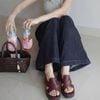 Sandal 5cm đế đúc mũi vuông 2 quai chéo lớn hậu khóa - MS: S5-10011