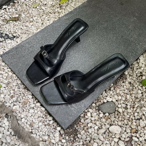 Guốc 7cm gót vuông nhỏ mũi vuông quai ngang khoét giữa gắn khóa - MS: G7-10011 