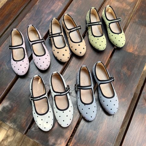  Búp bê mũi tròn phối quai ngang chấm bi - MS: BBX-01027 