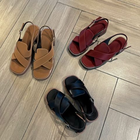  Sandal 5cm đế đúc mũi vuông 2 quai chéo lớn hậu khóa - MS: S5-10011 