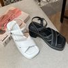 Sandal 8cm gót trụ mũi vuông 2 quai chéo may chỉ - MS: S8-58001